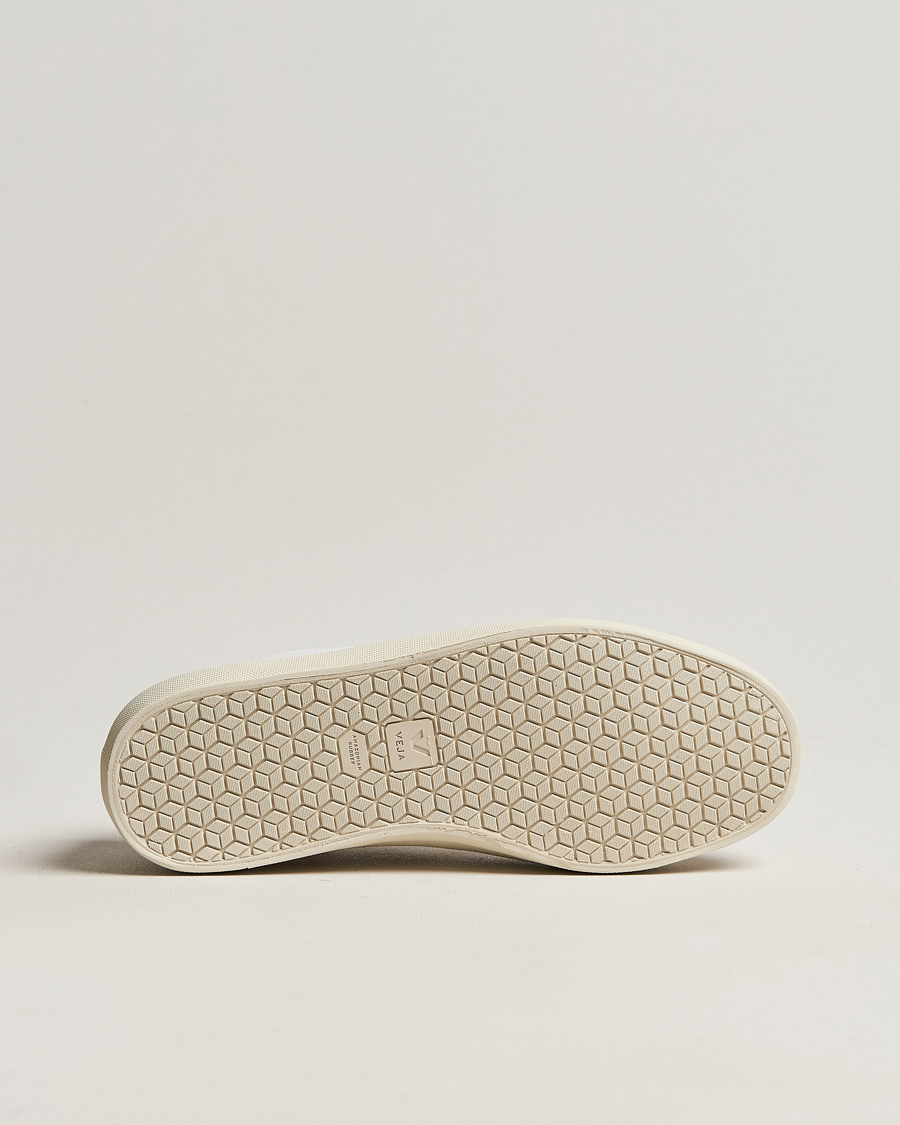 Homme | Veja Wata Canvas Low Sneaker White Pierre | Veja | Wata Canvas Low Sneaker White Pierre