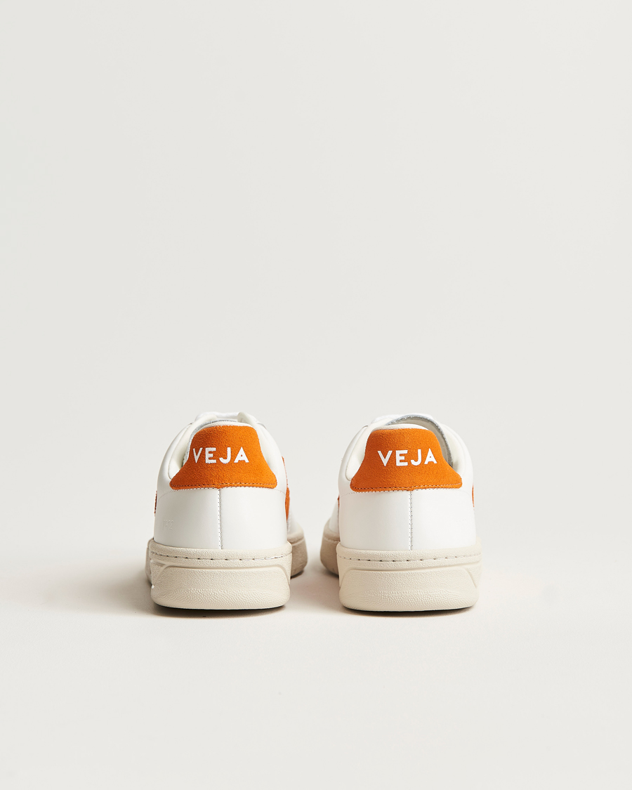 Homme | Veja V-12 Sneaker Extra White/Pumpkin | Veja | V-12 Sneaker Extra White/Pumpkin