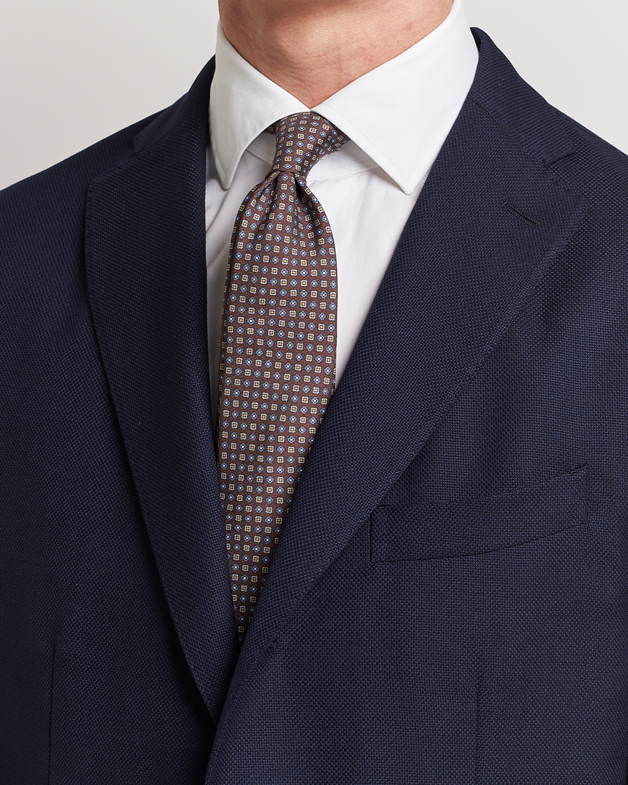 Homme | Canali Micro Pattern Printed Silk Tie Brown | Canali | Micro Pattern Printed Silk Tie Brown