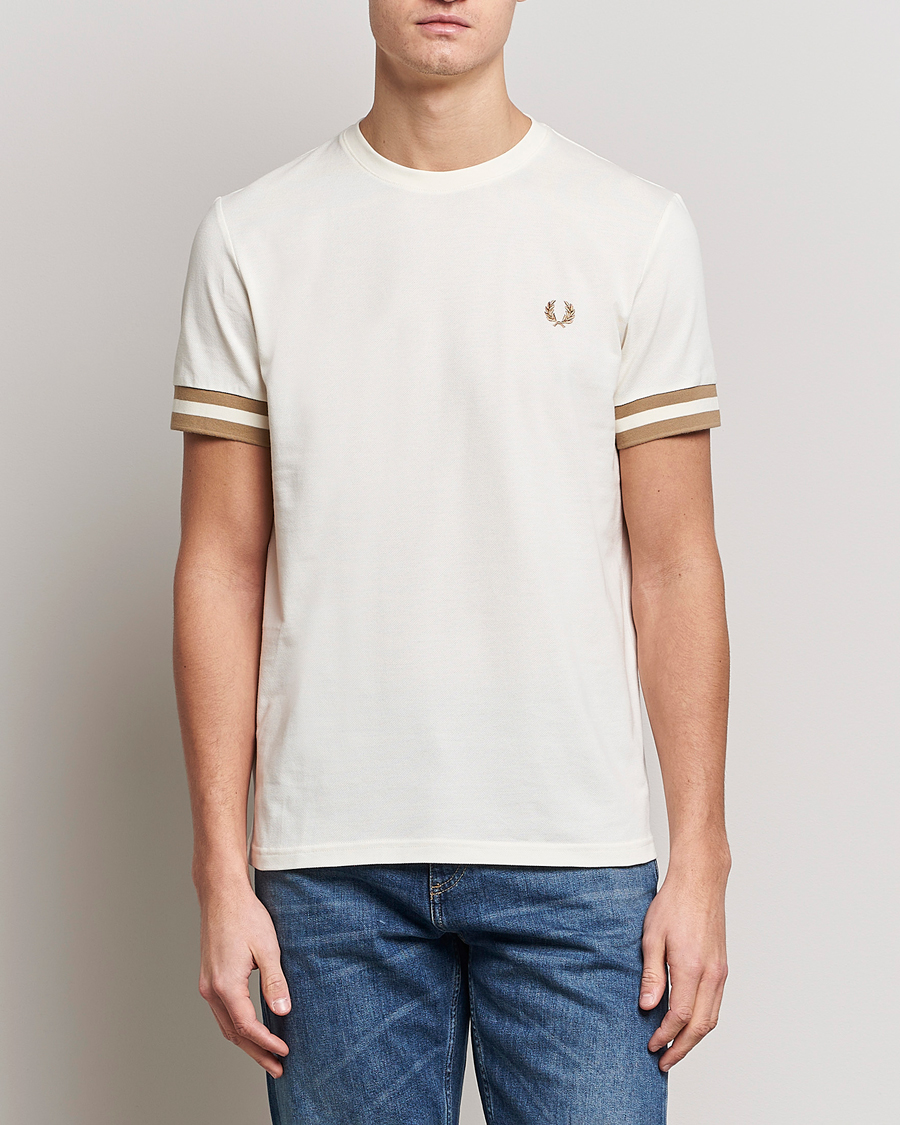 Homme | T-shirts | Fred Perry | Boled Tipped Pique T-Shirt Ecru