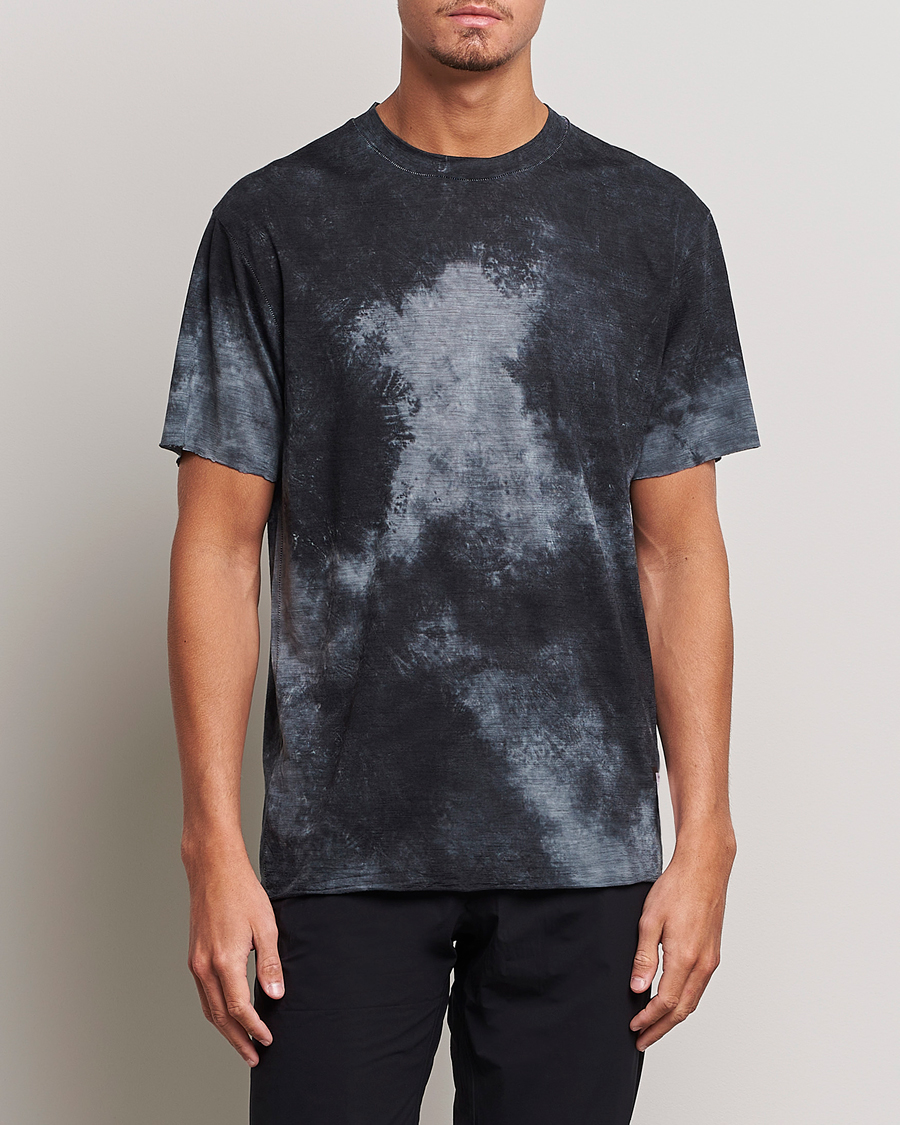 Homme | T-Shirts | Satisfy | CloudMerino T-Shirt Batik Black