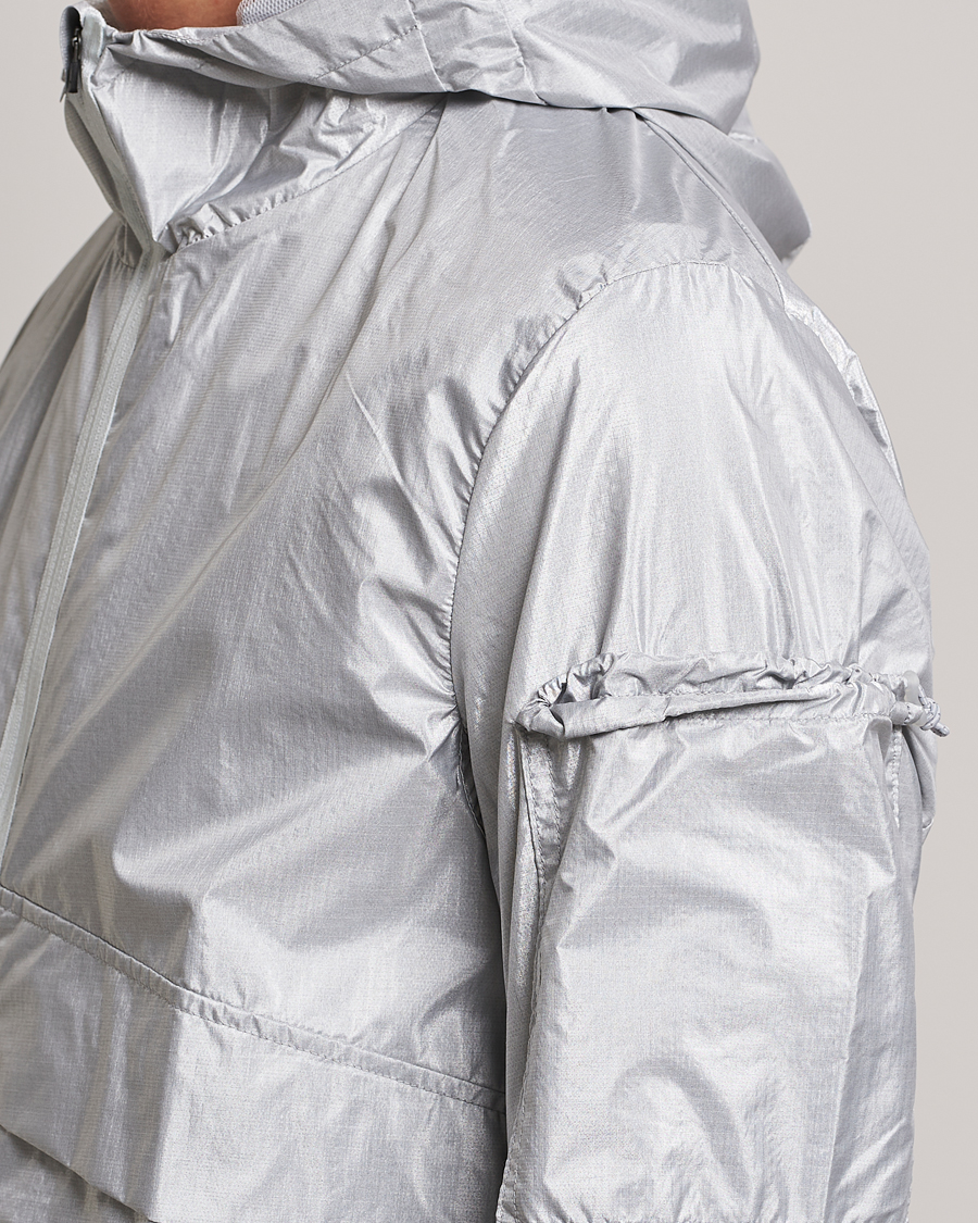 Homme | Manteaux Et Vestes | Satisfy | SilverShell Packable Windbreaker Silver