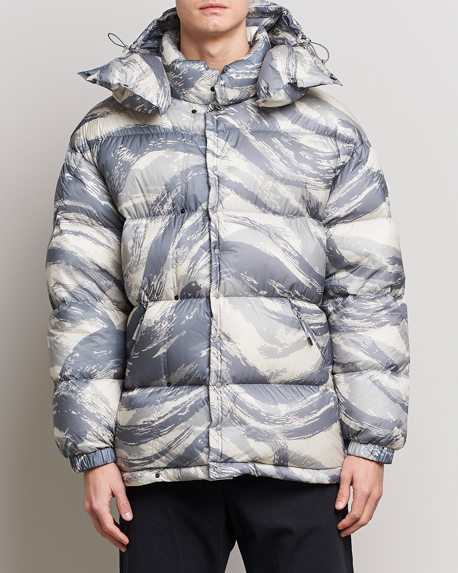 Homme | Manteaux Et Vestes | Moncler Genius | 4 Moncler Hyke Galenstock Print Down Jacket Camo