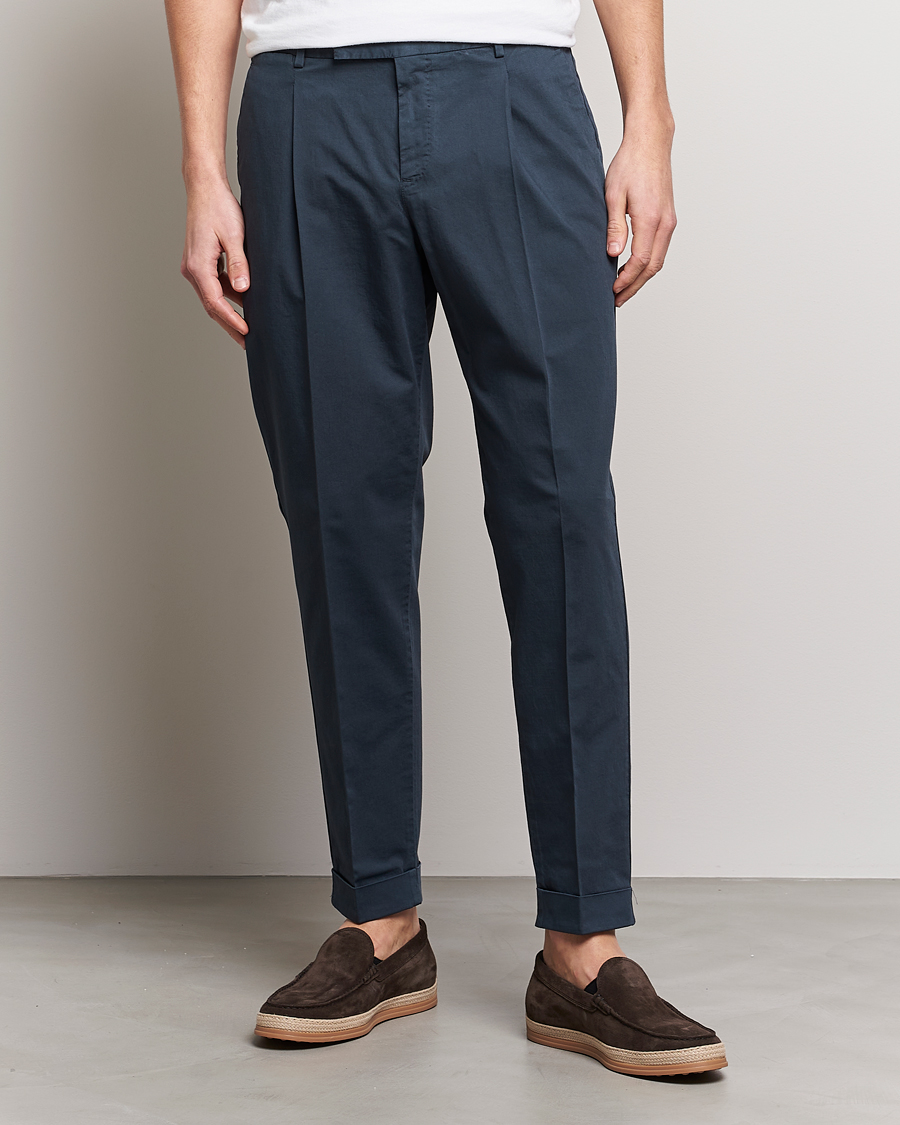 Homme | Pantalons | PT01 | Slim Fit Pleated Linen Blend Trousers Navy