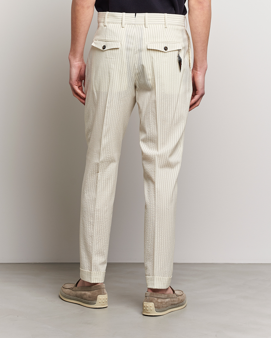 Homme | Pantalons | PT01 | Slim Fit Pleated Wool Seersucker Trousers Off White