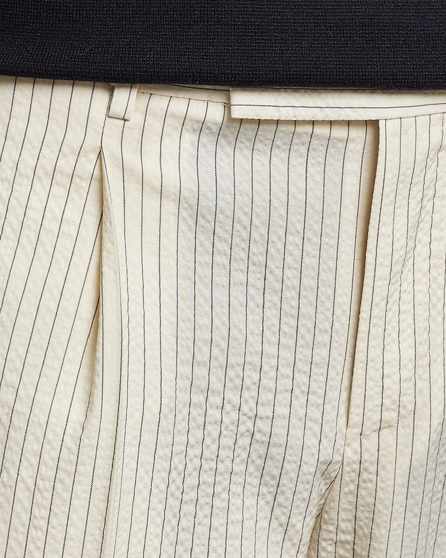 Homme | Pantalons | PT01 | Slim Fit Pleated Wool Seersucker Trousers Off White