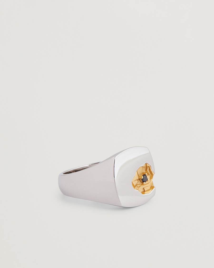 Homme | Tom Wood Mined Ring Large Diamond Silver/Black | Tom Wood | Mined Ring Large Diamond Silver/Black