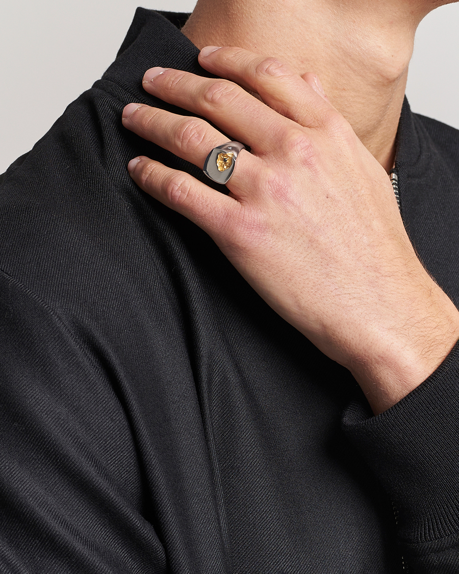Homme | Tom Wood Mined Ring Large Diamond Silver/Black | Tom Wood | Mined Ring Large Diamond Silver/Black