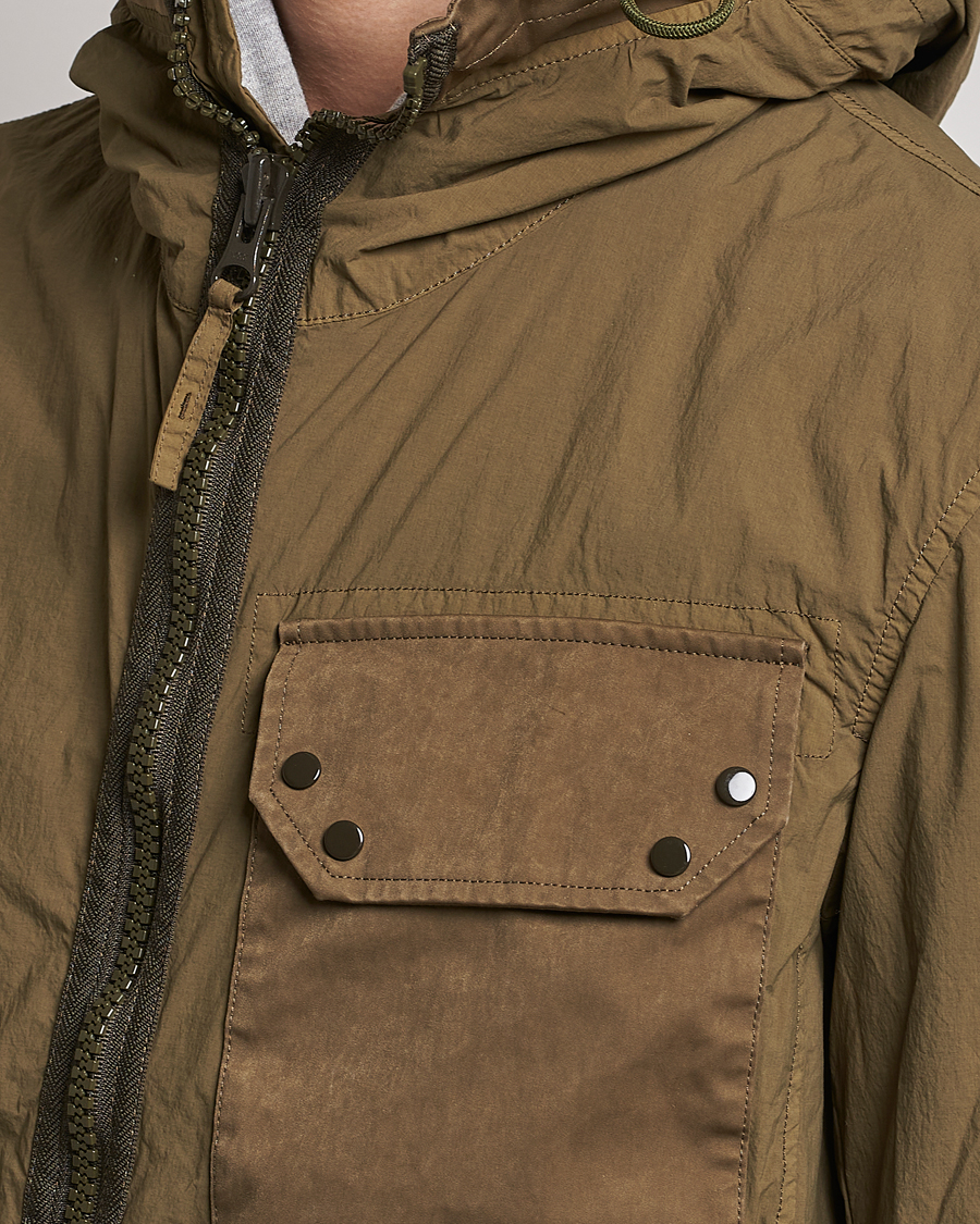 Homme | Manteaux Et Vestes | Ten c | Garment Dyed Nylon Hooded Jacket Olive