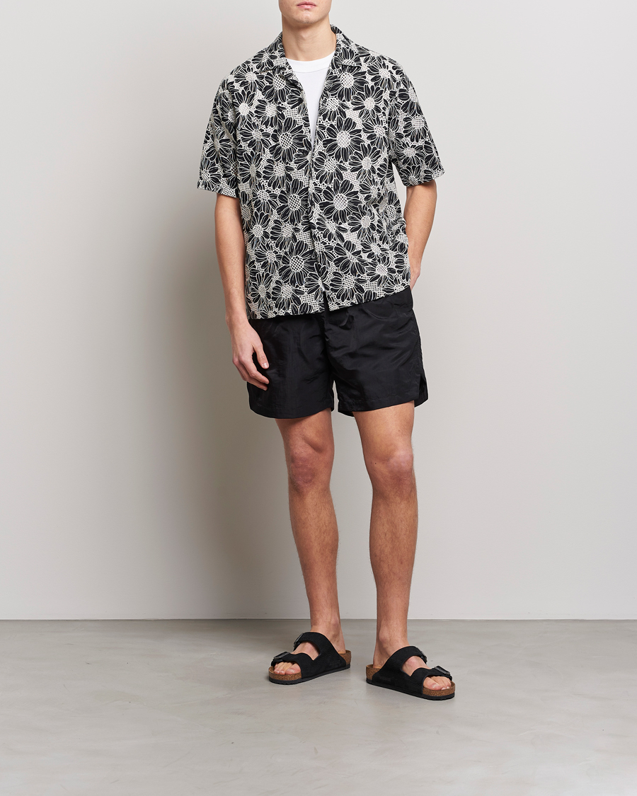 Homme | Chemises | Sunflower | Cayo Floral Short Sleeve Shirt Black