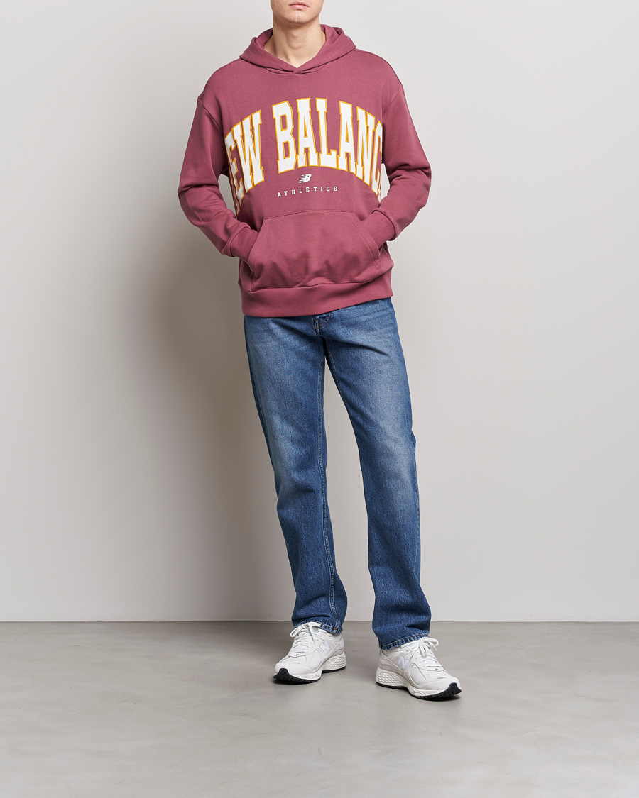 Homme | Pulls Et Tricots | New Balance | Athletics Warped Hoodie Washed Burgundy