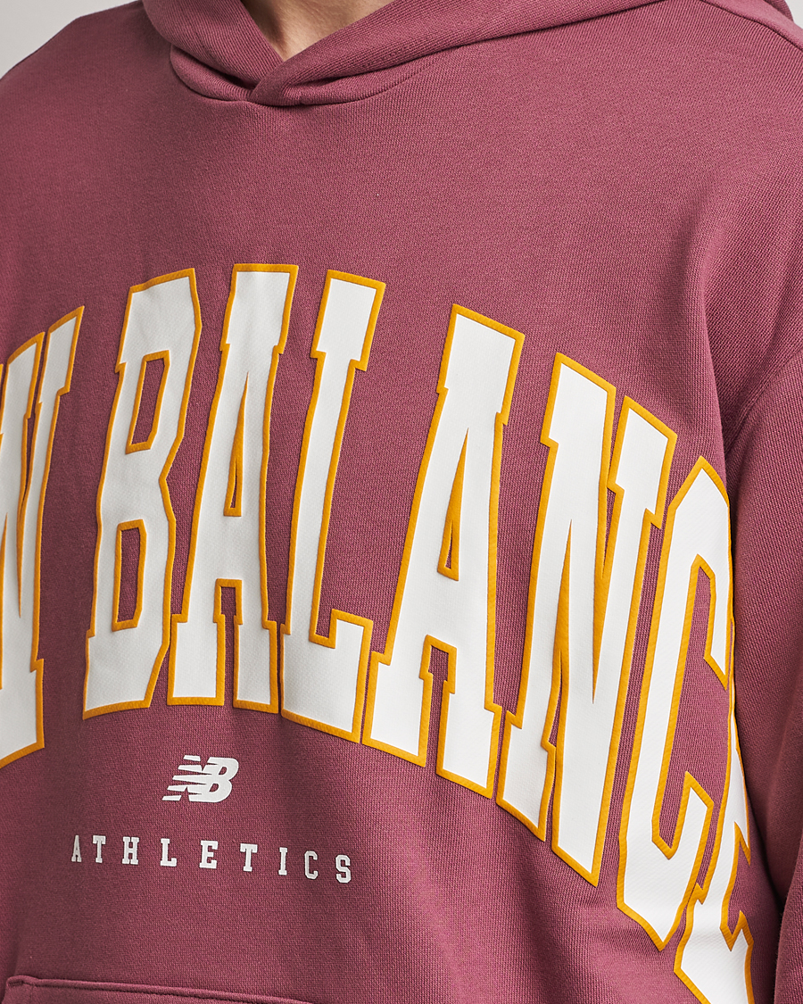Homme | Pulls Et Tricots | New Balance | Athletics Warped Hoodie Washed Burgundy