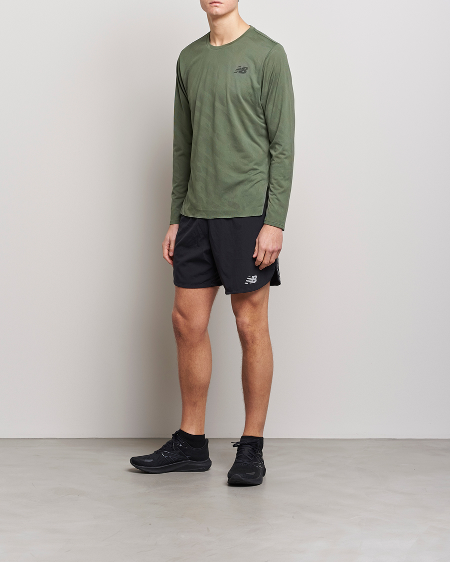 Homme | T-shirts | New Balance Running | Q Speed Jacquard Long Sleeve T-Shirt Olive