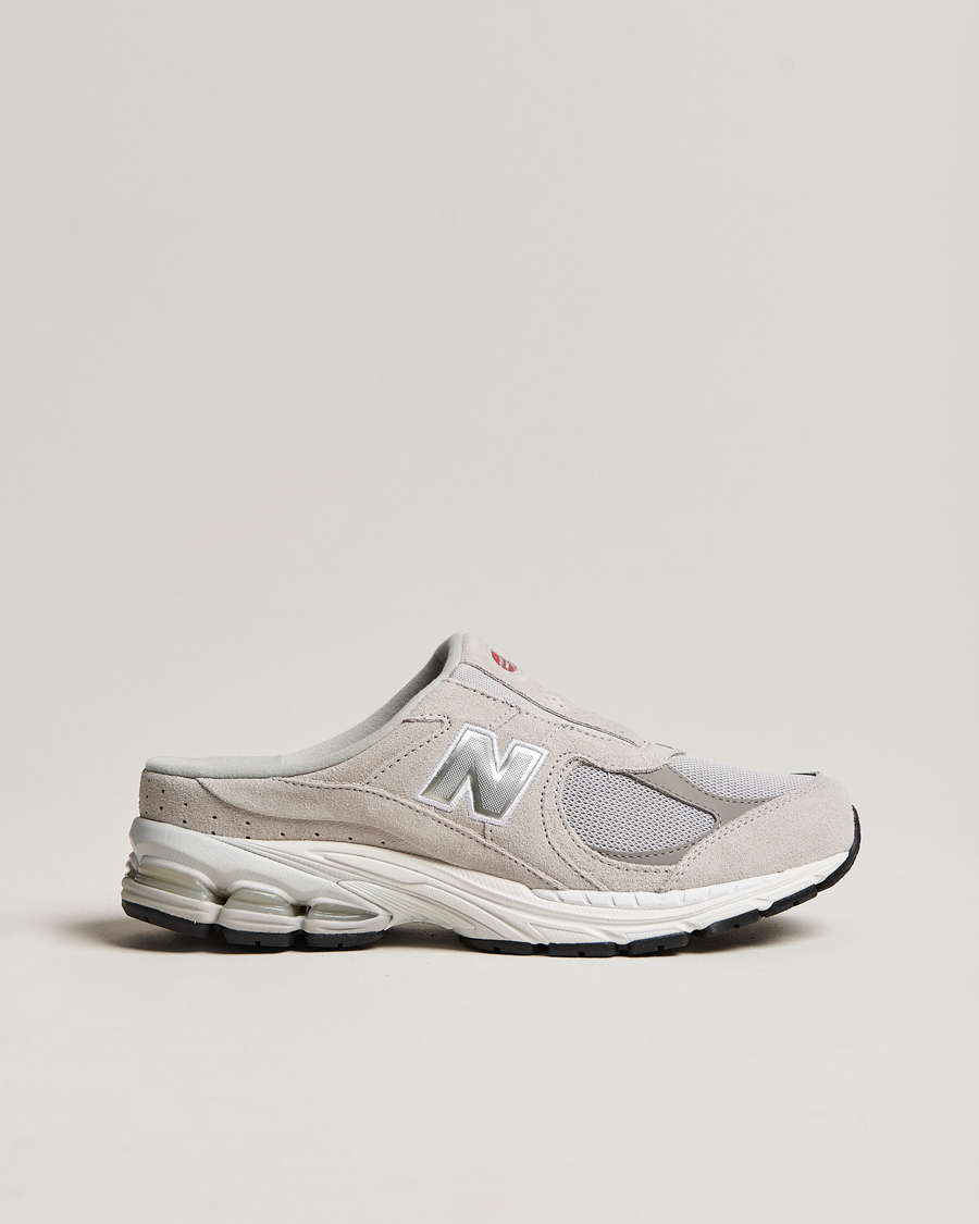 Homme | New Balance 2002R Slippers Rain Cloud | New Balance | 2002R Slippers Rain Cloud