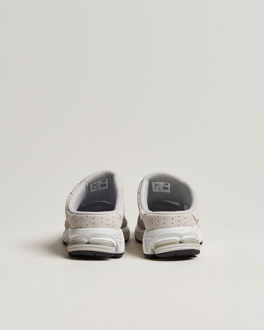 Homme | New Balance 2002R Slippers Rain Cloud | New Balance | 2002R Slippers Rain Cloud