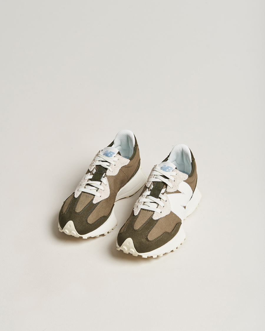 Homme | New Balance 327 Sneakers Military Olive | New Balance | 327 Sneakers Military Olive