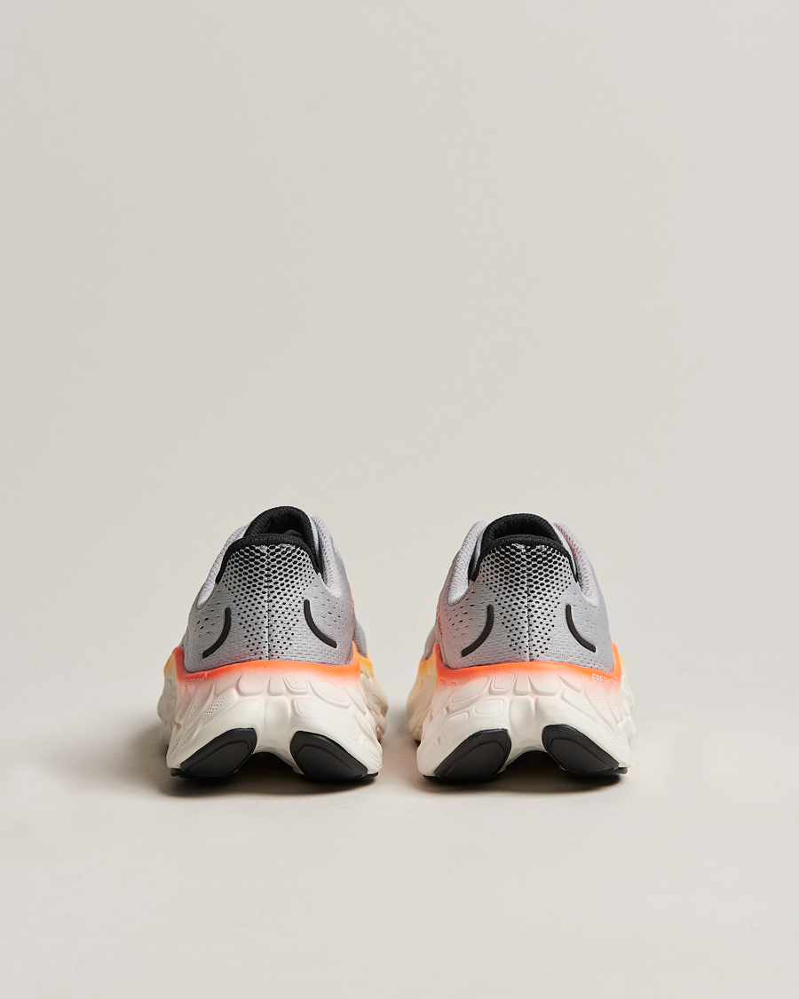 Homme | New Balance Running Fresh Foam More v4 Aluminium | New Balance Running | Fresh Foam More v4 Aluminium