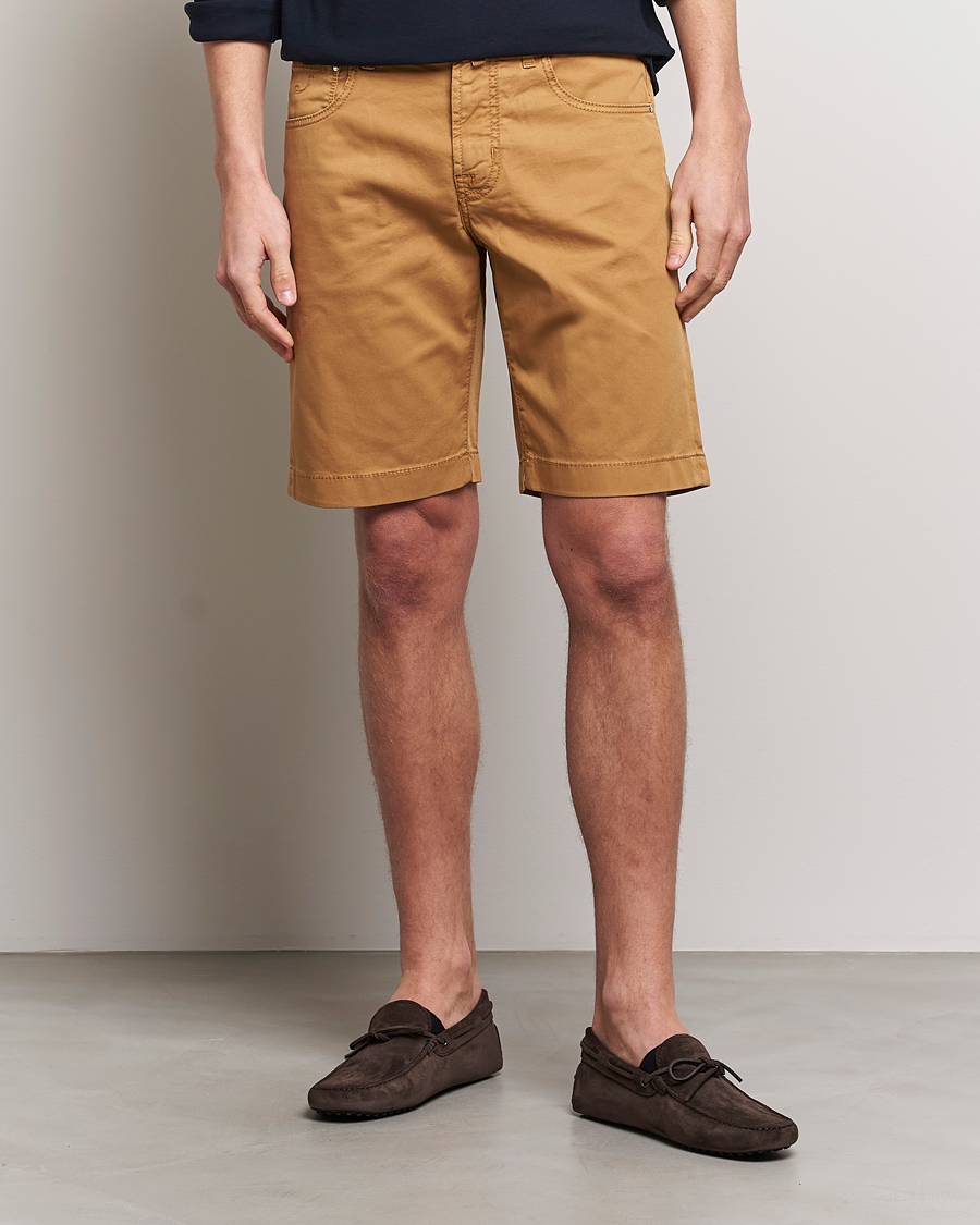Homme | Shorts | Jacob Cohën | Nicolas Cotton Twill Shorts Beige