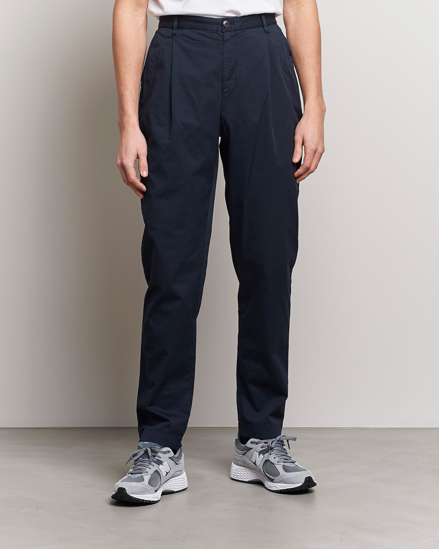 Homme | Pantalons | Sunspel | Pleated Stretch Cotton Twill Chino Navy