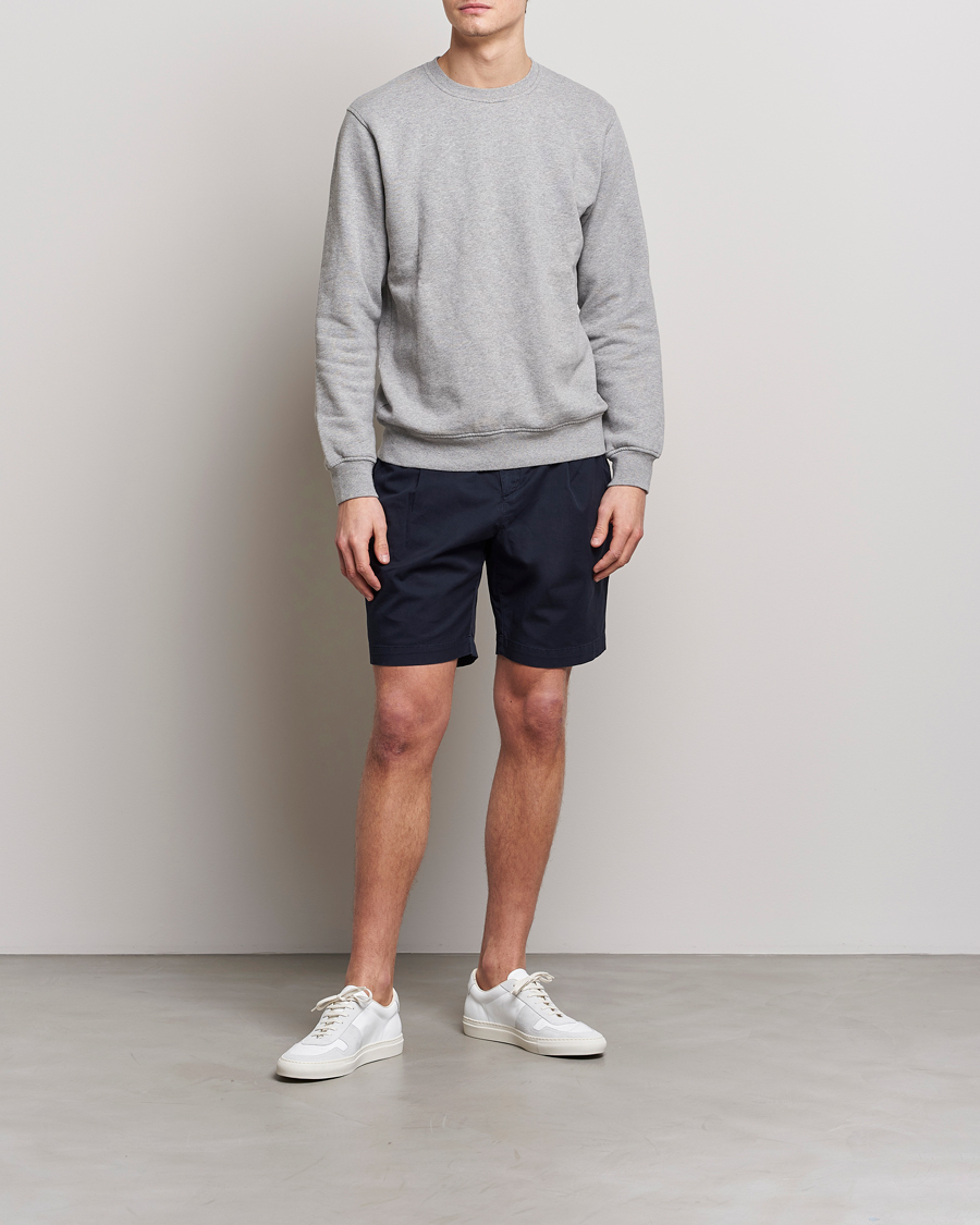 Homme | Shorts | Sunspel | Pleated Stretch Cotton Twill Shorts Navy