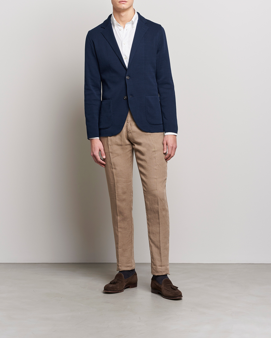 Homme | Pantalons | Lardini | Pleated Linen Trousers Beige