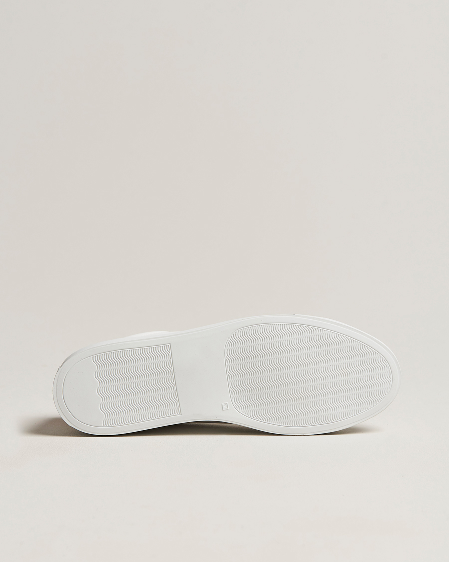 Homme | Common Projects Retro Low Suede Sneaker White/Red | Common Projects | Retro Low Suede Sneaker White/Red