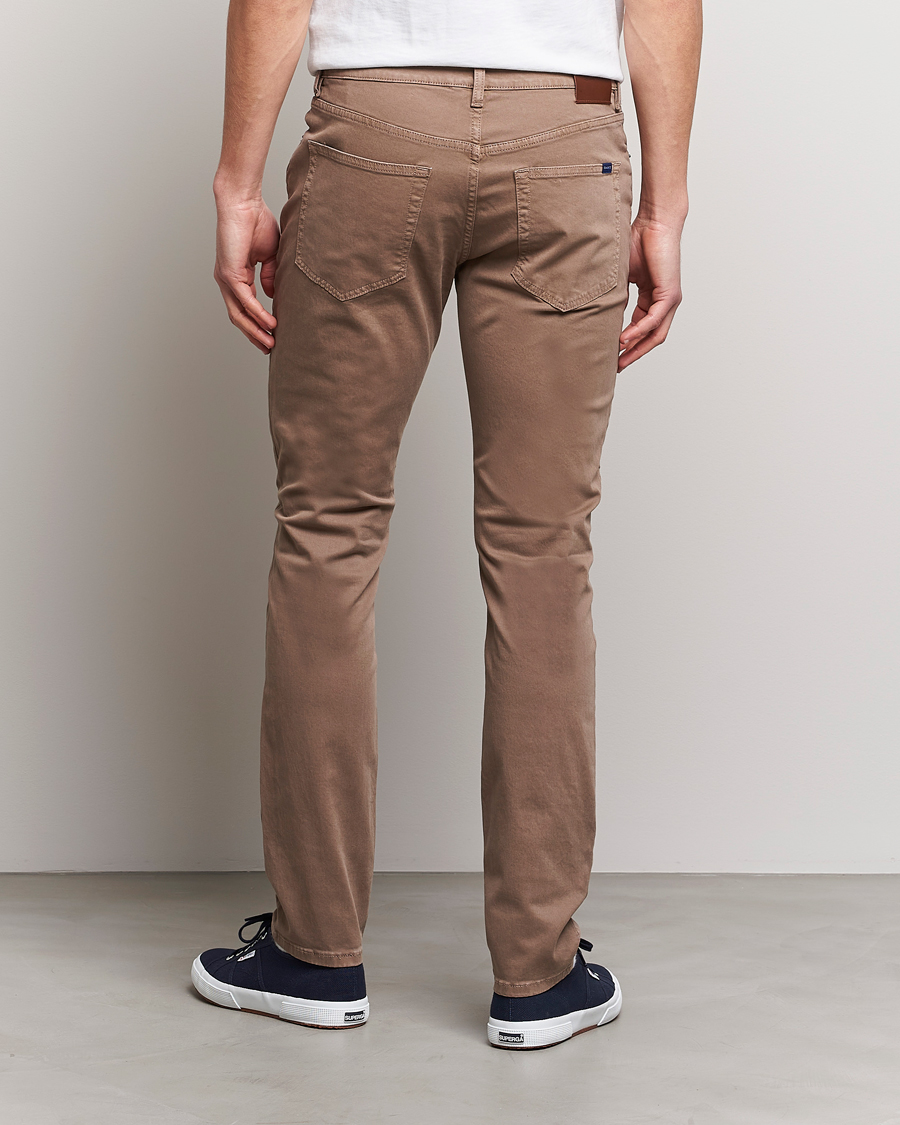 Homme | Pantalons | GANT | Hayes Desert Jeans Desert Brown
