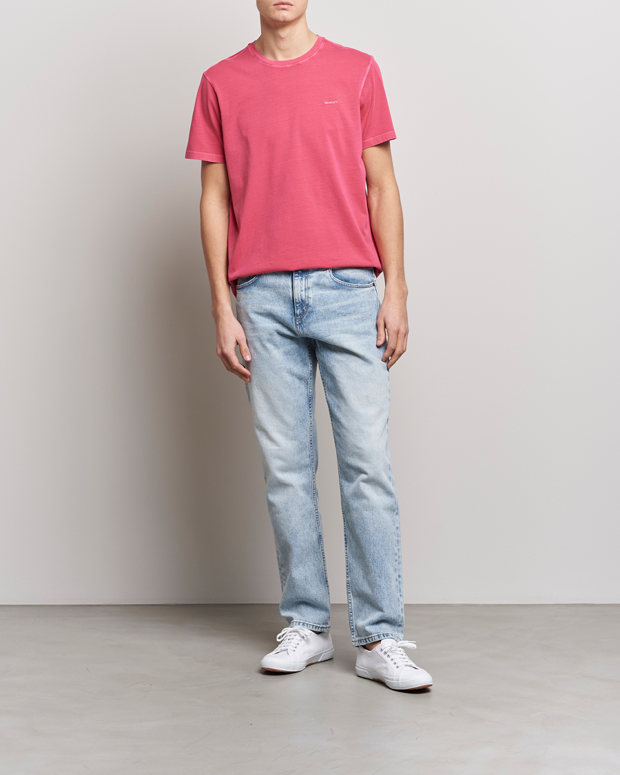 Homme | T-shirts | GANT | Sunbleached T-Shirt Magenta Pink