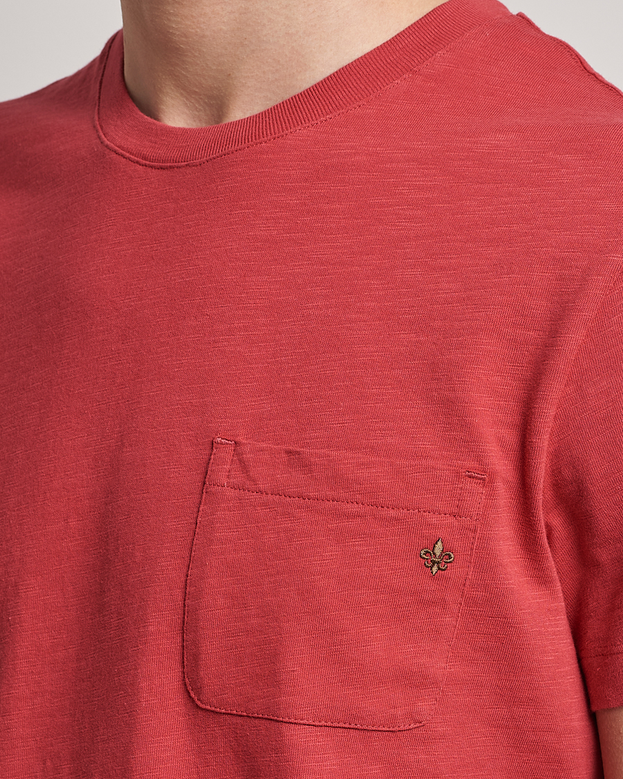 Homme | T-shirts | Morris | Lily Slub Pocket Crew Neck Tee Red