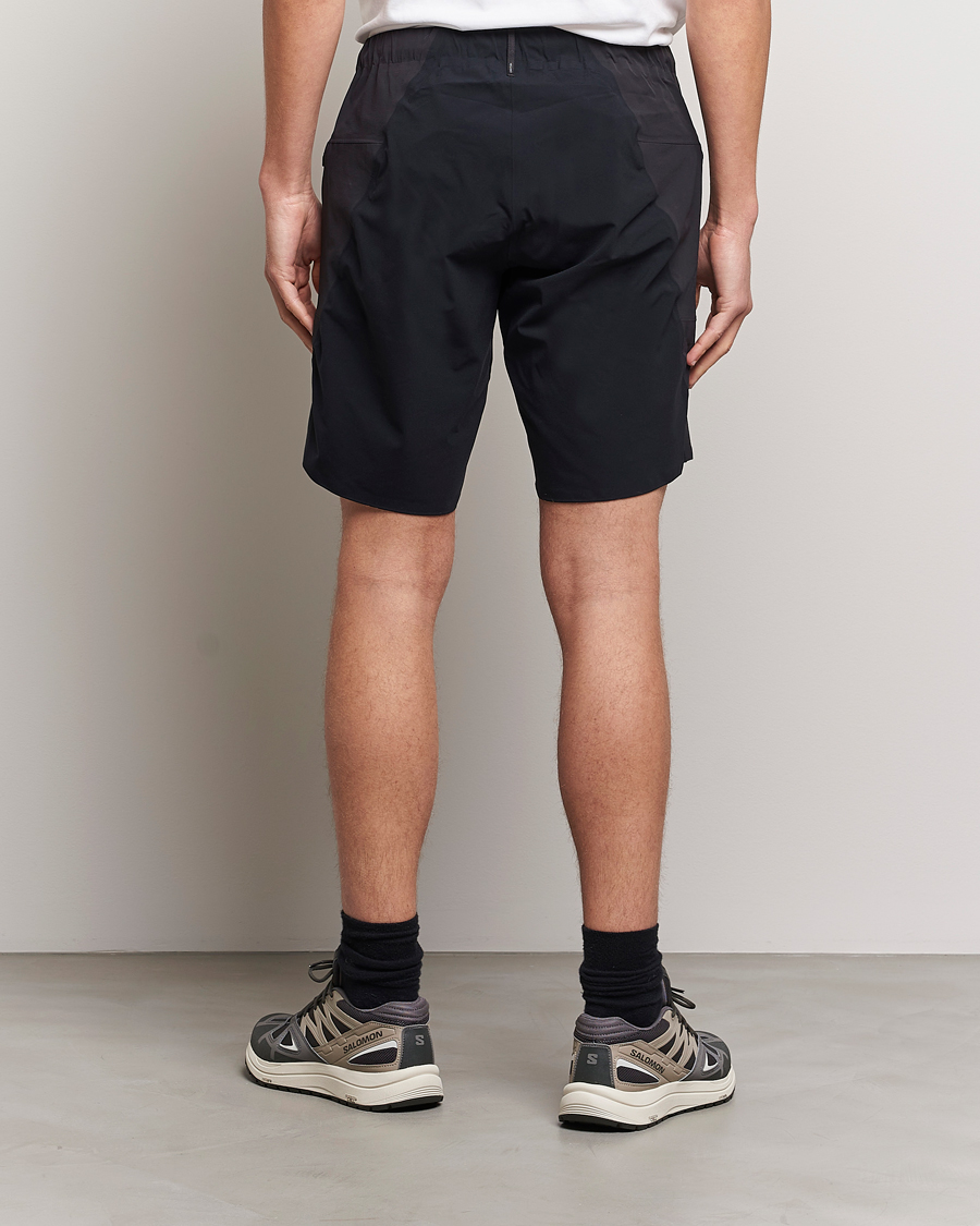 Homme | Shorts | Arc'teryx Veilance | Secant Comp Shorts Black