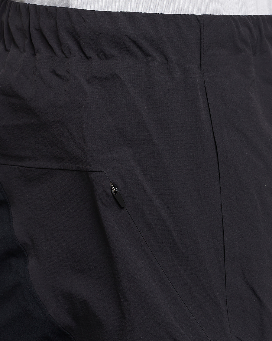 Homme | Shorts | Arc'teryx Veilance | Secant Comp Shorts Black