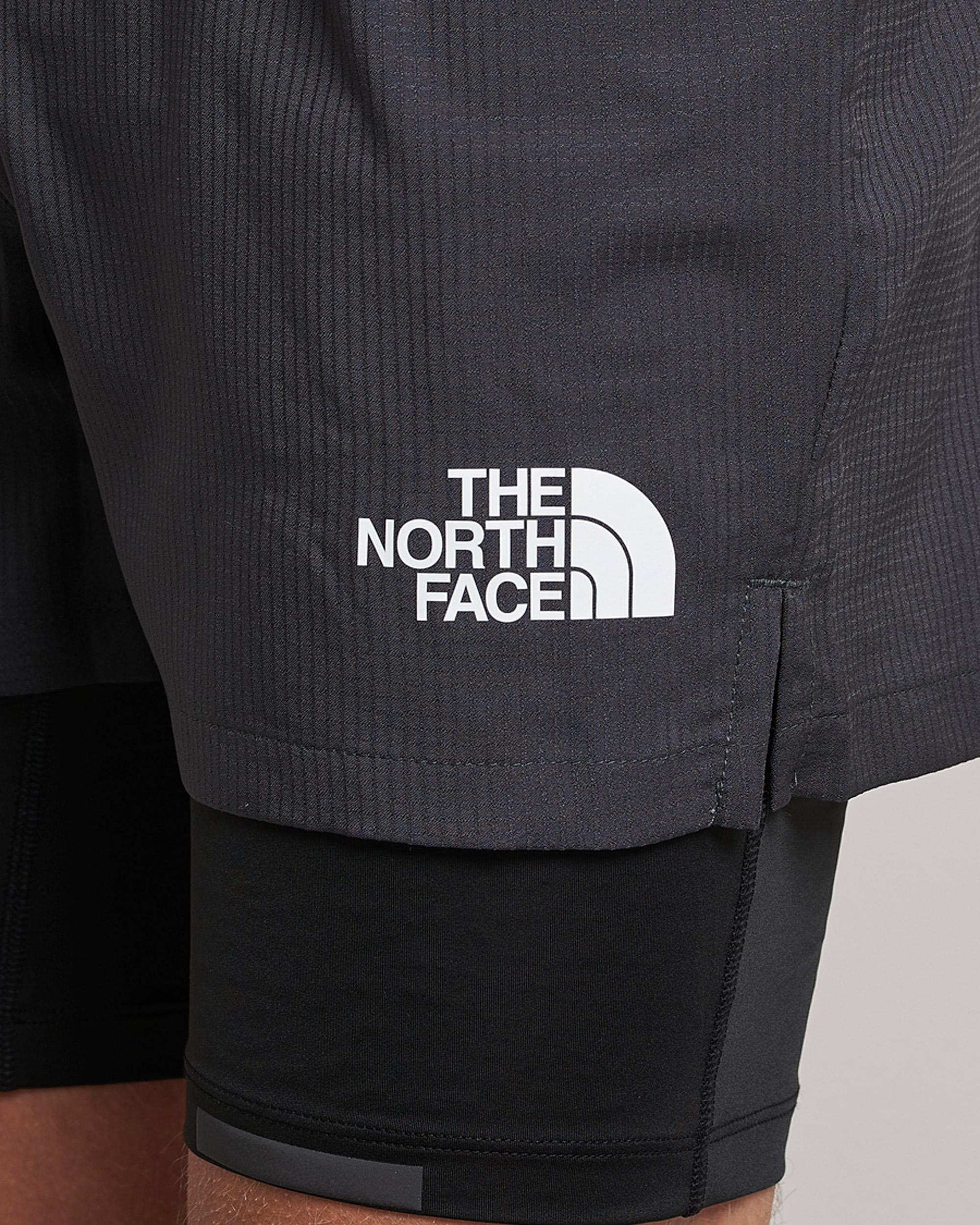 Homme | Shorts | The North Face | Mountain Athletics Dual Shorts Black/Asphalt