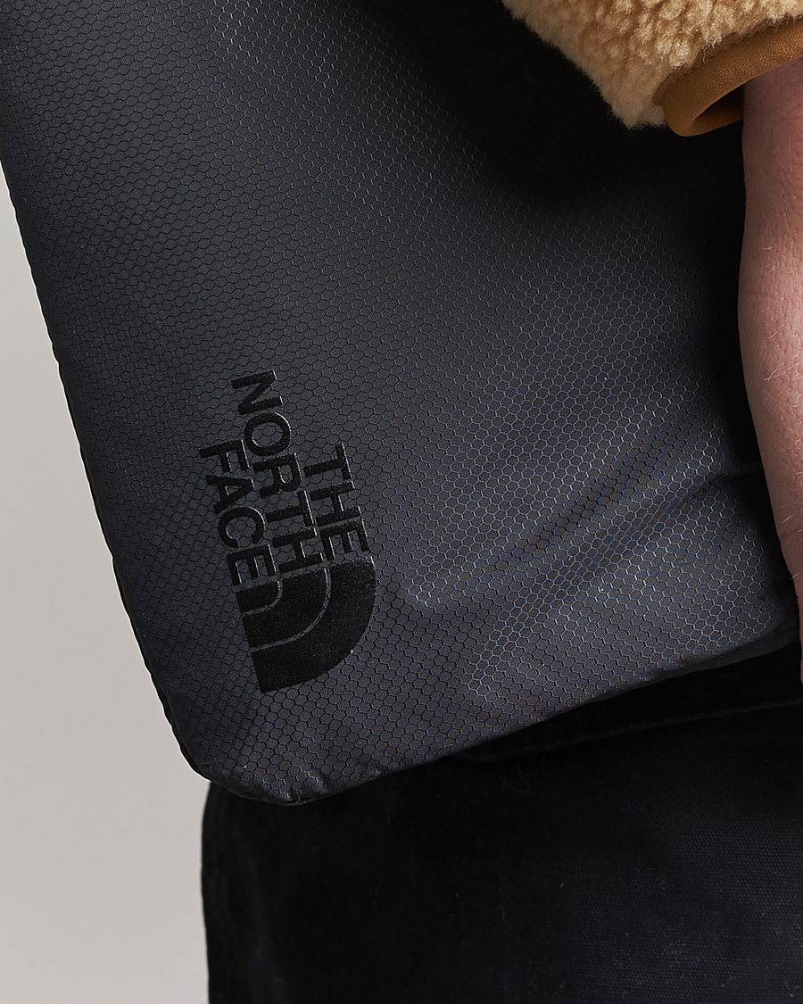 Homme | The North Face Flyweight Laptop Sleeve Black | The North Face | Flyweight Laptop Sleeve Black