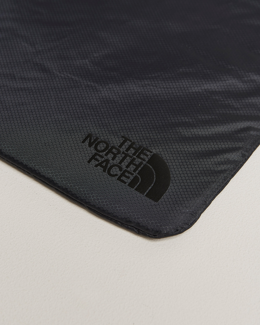 Homme | The North Face Flyweight Laptop Sleeve Black | The North Face | Flyweight Laptop Sleeve Black