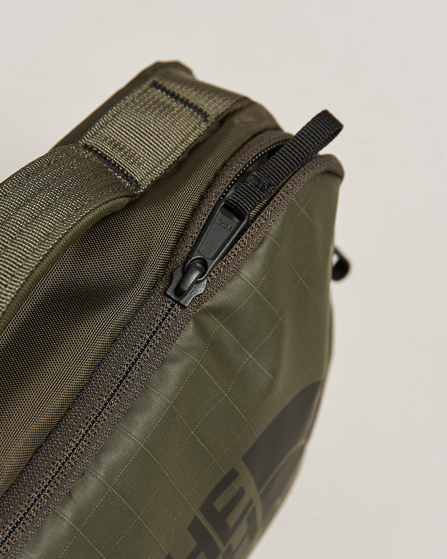 Homme | The North Face Voyager Wash Bag New Taupe Green | The North Face | Voyager Wash Bag New Taupe Green