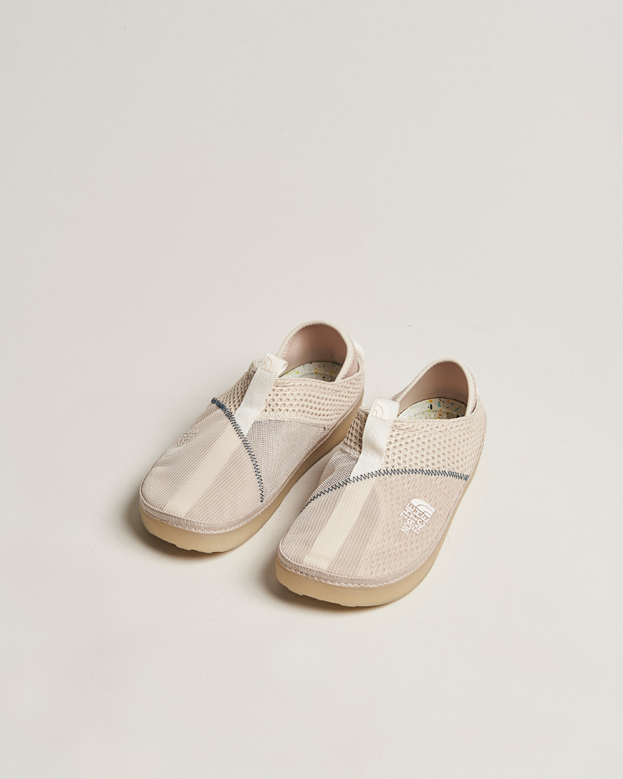 Homme |  | The North Face | Base Camp Mules Sandstone