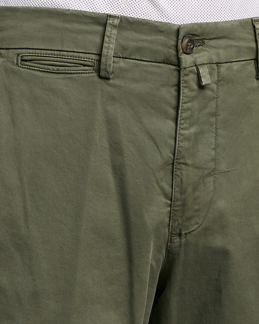Homme | Pantalons | Briglia 1949 | Tapered Fit Cotton Twill Stretch Chinos Olive