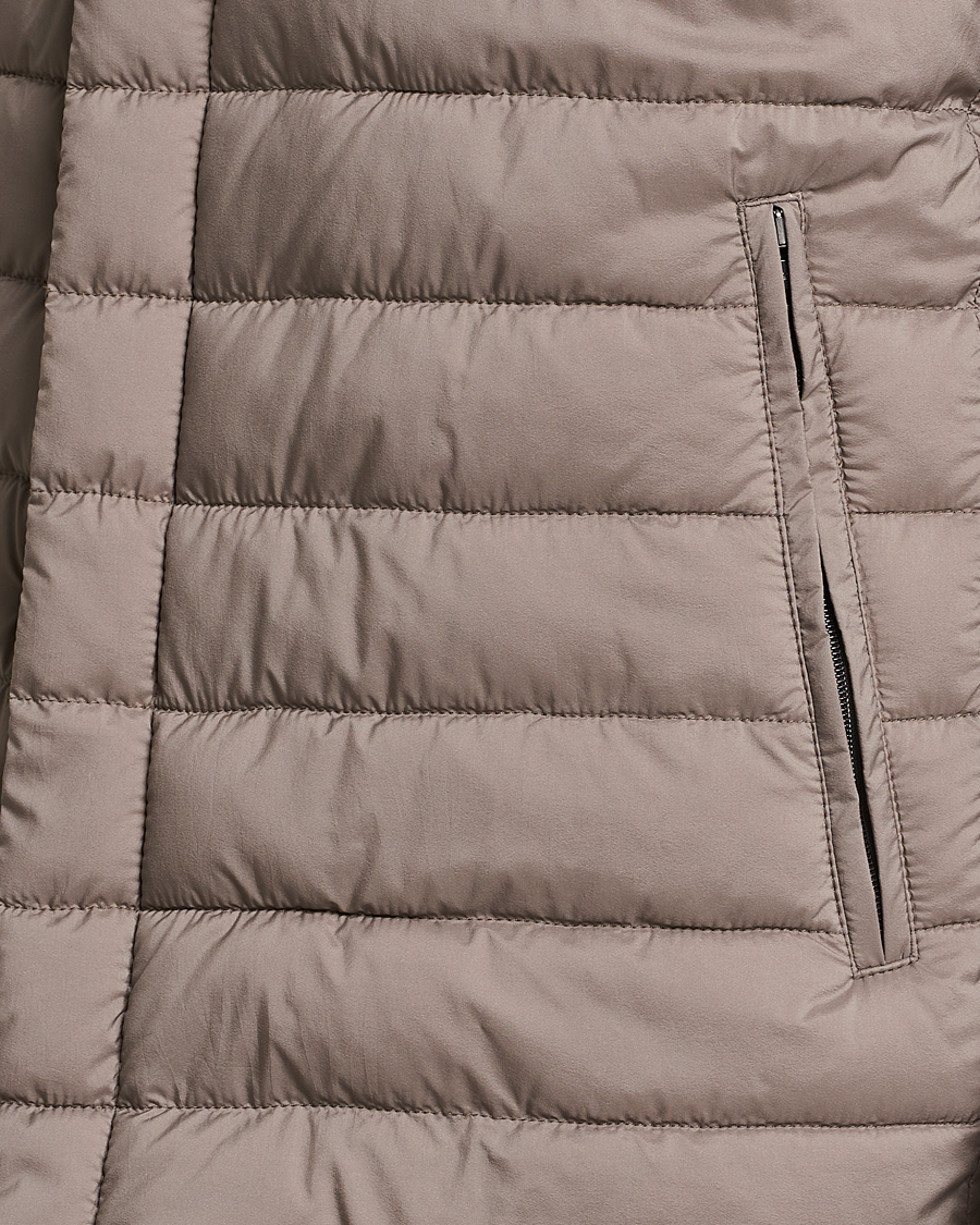 Homme | Manteaux Et Vestes | Herno | Nuage Matt Nylon Vest Taupe