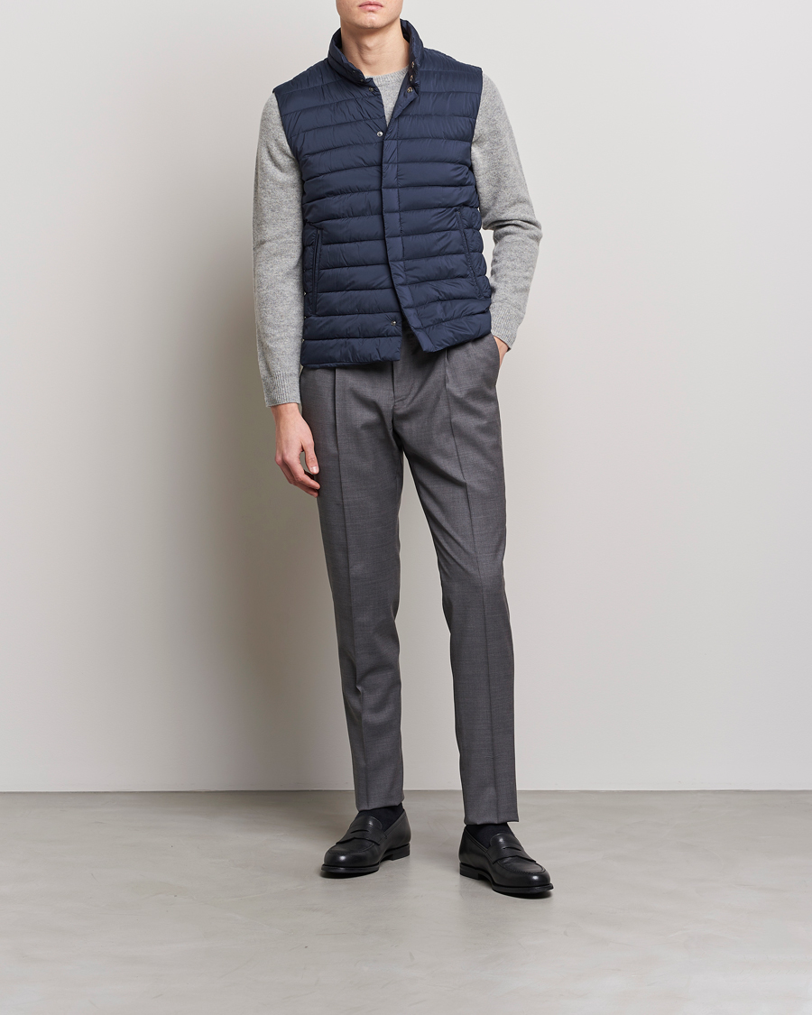 Homme | Gilets | Herno | Nuage Matt Nylon Vest Navy