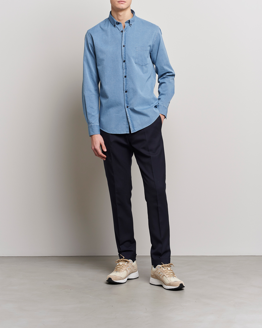 Homme | Chemises | Sunspel | Cotton Twill Indigo Shirt Light Indigo