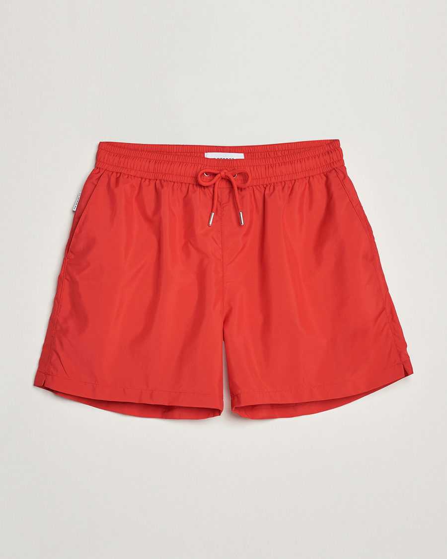 Homme | Maillots De Bain | The Resort Co | Classic Swimshorts Ruby Red