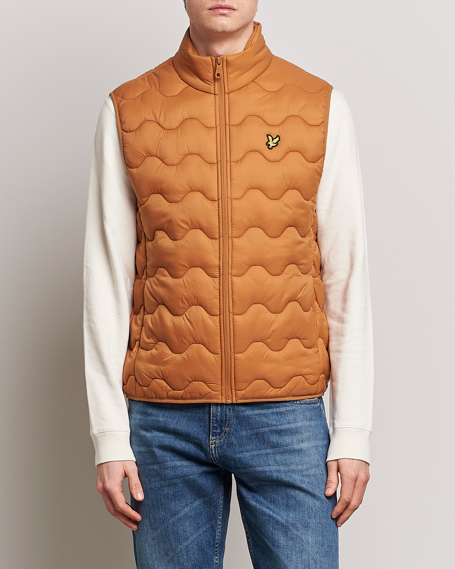 Homme | Gilets | Lyle & Scott | Crest Quilted Gilet Vest Salt Burne