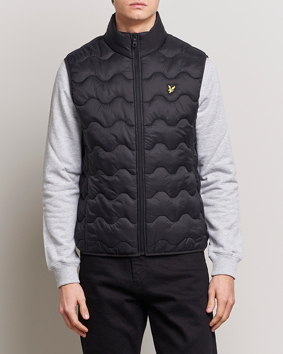 Homme | Gilets | Lyle & Scott | Crest Quilted Gilet Vest Black