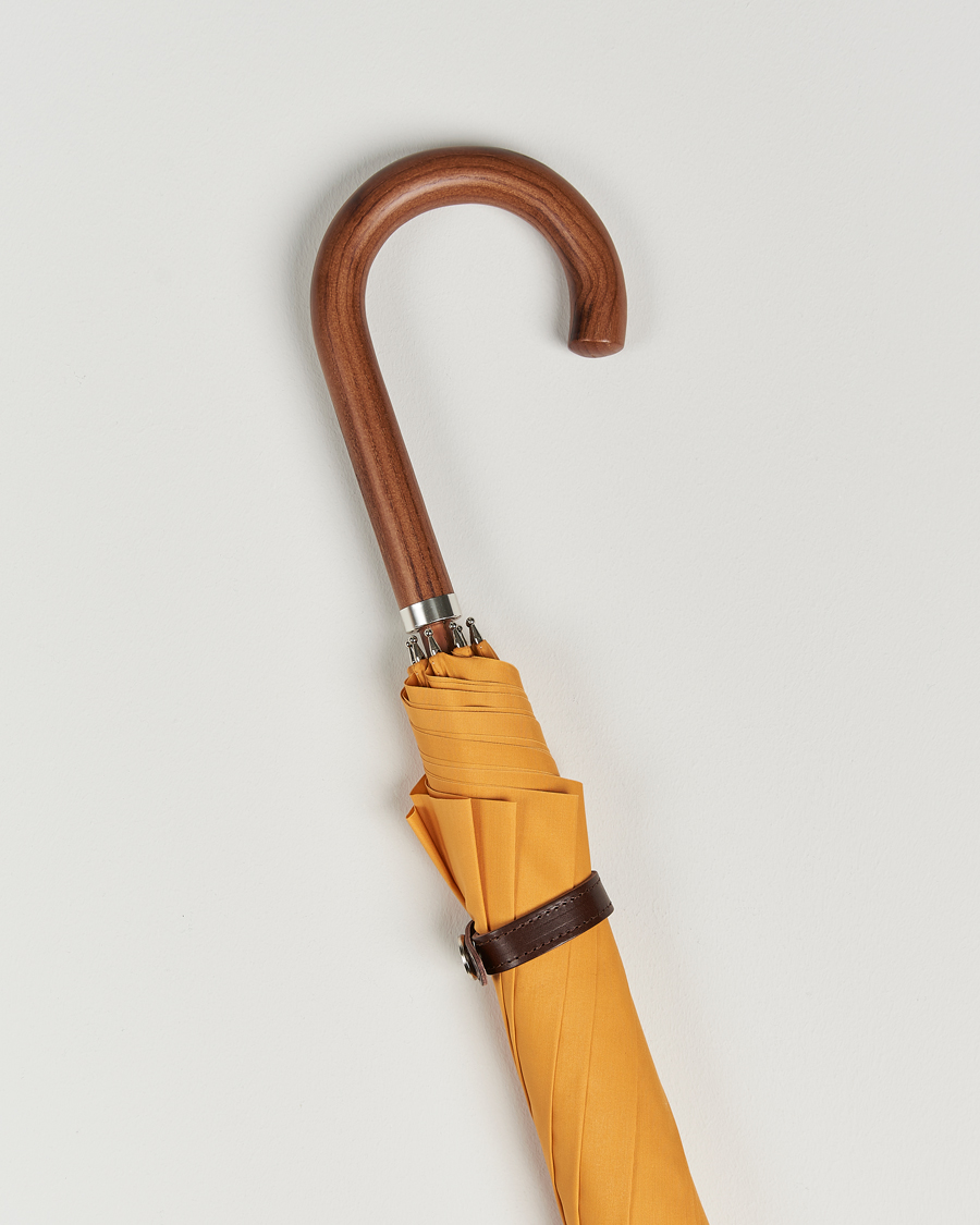 Homme | Carl Dagg Series 003 Umbrella Gentle Yellow | Carl Dagg | Series 003 Umbrella Gentle Yellow