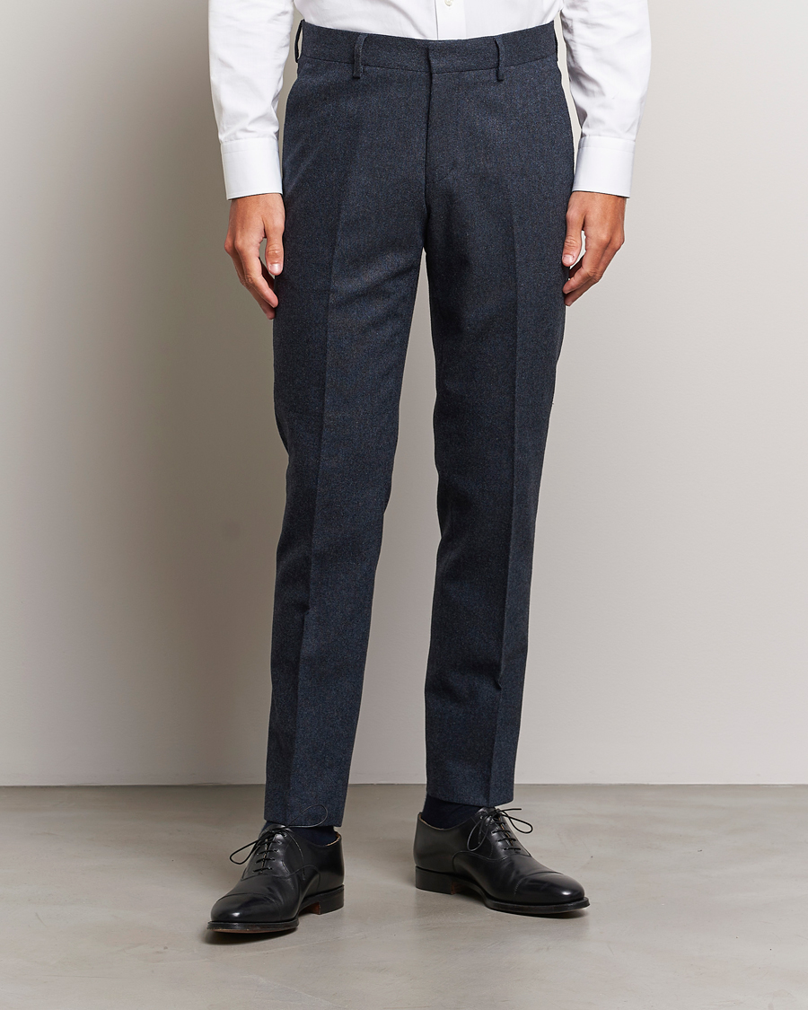 Homme | Pantalons | Tiger of Sweden | Tenutas Brushed Wool Trousers Midnight Blue