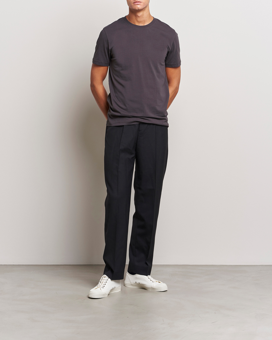 Homme | T-shirts | Tiger of Sweden | Dillan Crew Neck T-Shirt Coffee