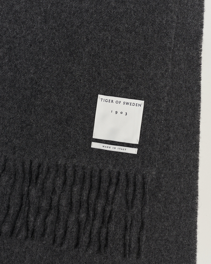 Homme | Tiger of Sweden Sylan Wool Scarf Grey Melange | Tiger of Sweden | Sylan Wool Scarf Grey Melange
