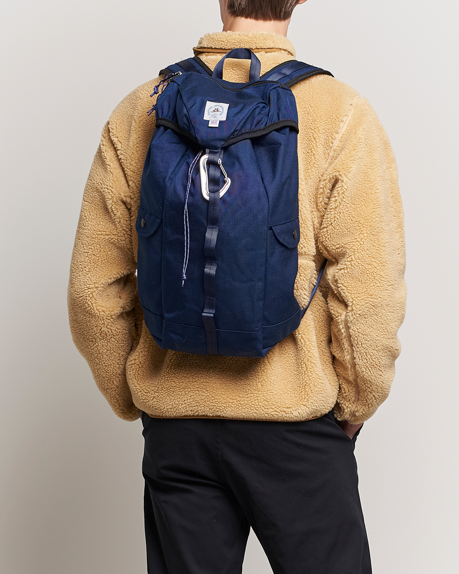 Homme | Active | Epperson Mountaineering | Medium Climb Pack Midnight
