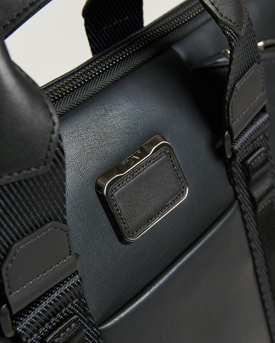 Homme | TUMI Alpha Bravo Academy Leather Brief Black | TUMI | Alpha Bravo Academy Leather Brief Black