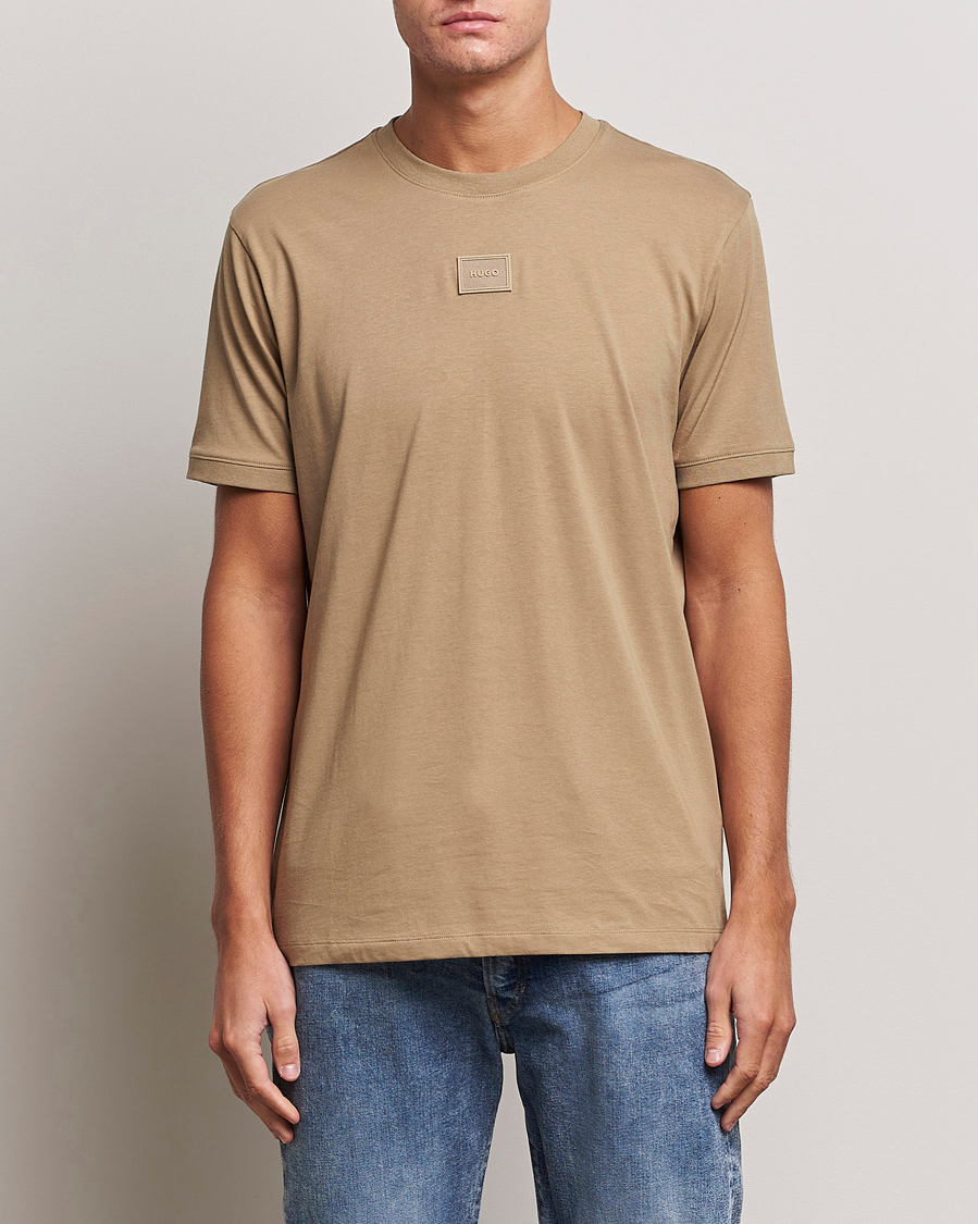 Homme | T-shirts | HUGO | Diragolino Crew Neck T-Shirt Open Brown